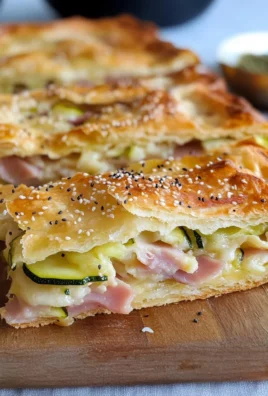 Rustichella con zucchine e prosciutto