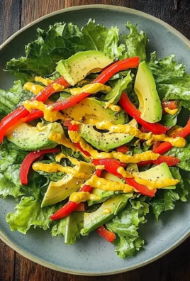 Insalata lattuga avocado peperoni
