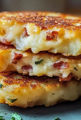 Potato cakes con cheddar e bacon