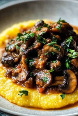 Polenta con ragù di funghi