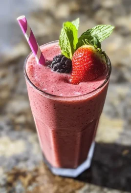 Frullato di frutti di bosco, latte di cocco e menta