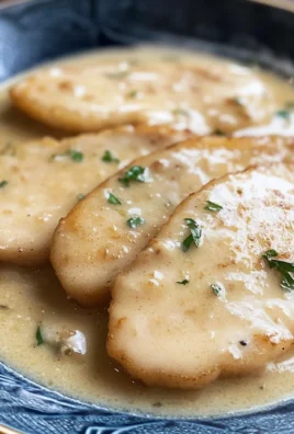Scaloppine al vino bianco (cremose e saporite) Ricetta perfetta in 15 minuti