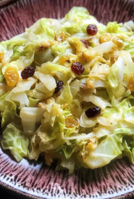 Verza in padella (veloce, gustosa e light) Ricetta in 20 minuti e varianti!